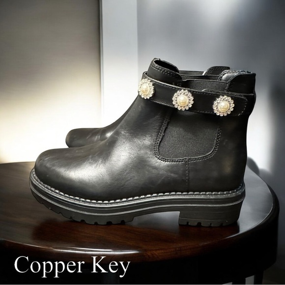 Copper Key COSMO PEARL RHINESTONE Leather Chelsea Booties NWT - Picture 2 of 11